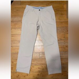 Under Armour Pants Men's 34x32 Golf Tan Khaki Straight Leg Lightweight Outdoor